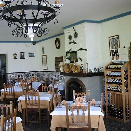 La Del Conde 3*