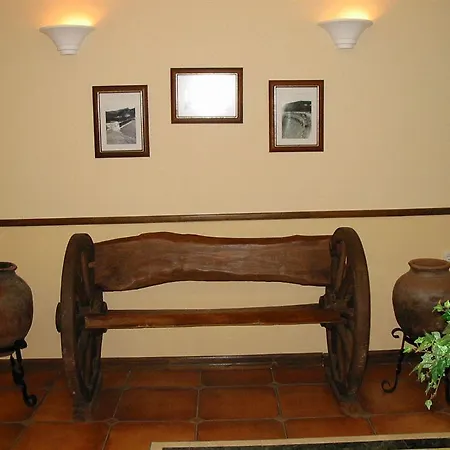 La Del Conde Hotel 3*