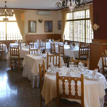La Del Conde 3*